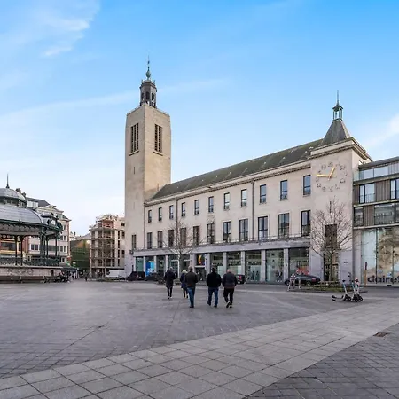 Ruim En Warm In De Winkelstraat Apartamento Ostend
